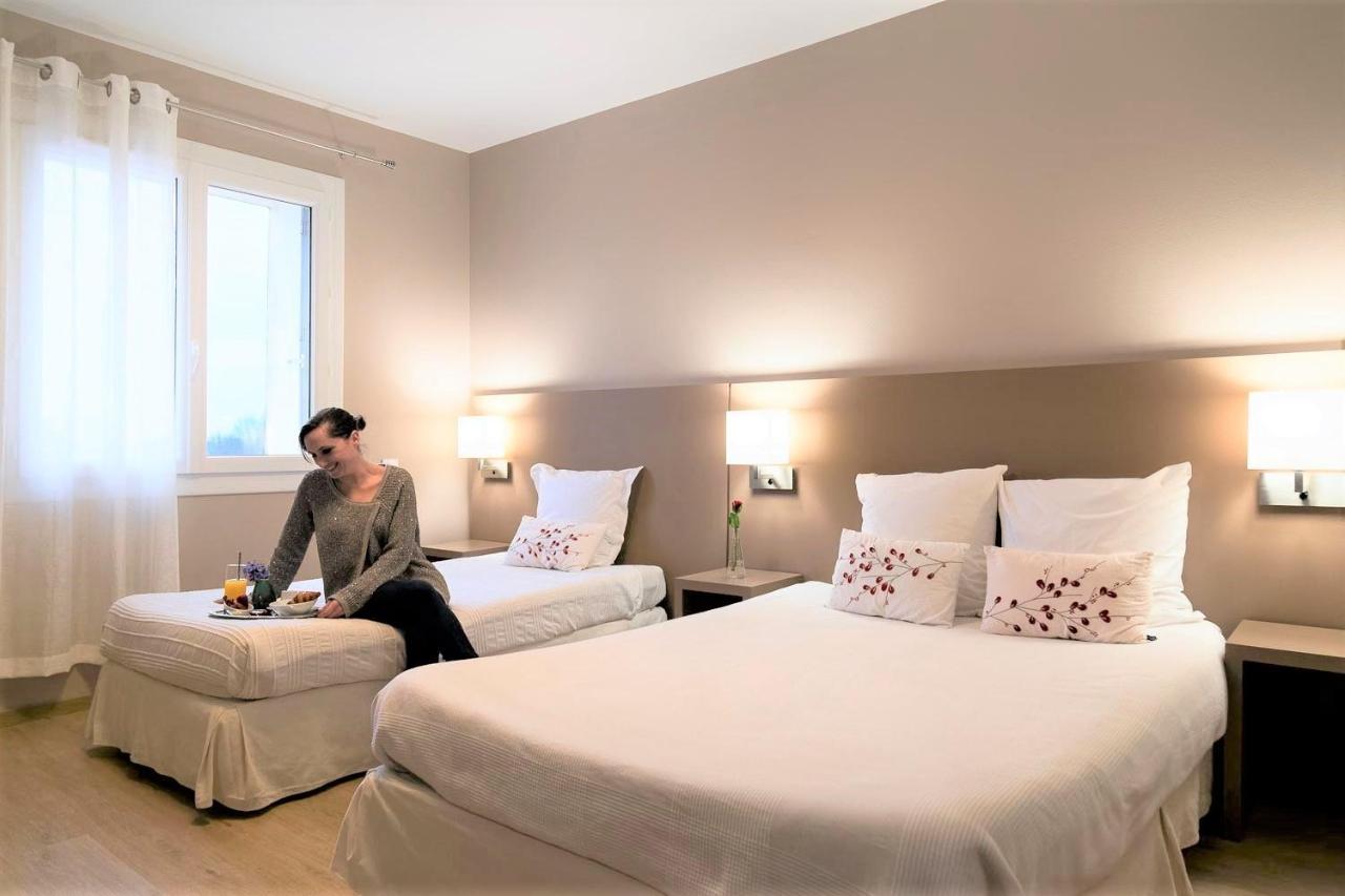 Logis Hotel & Restaurant Le Pardaillan Gondrin Екстер'єр фото